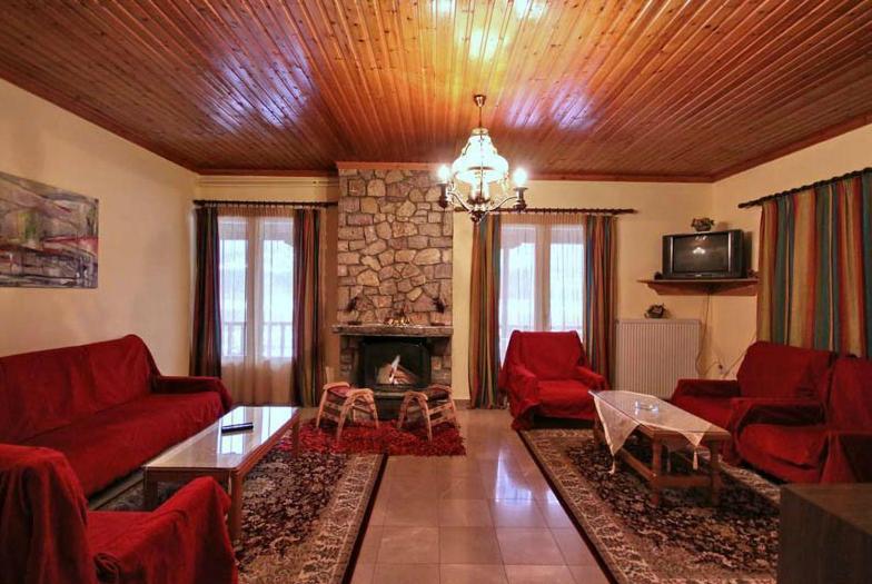 Guesthouse Sinoi Vitina Luaran gambar